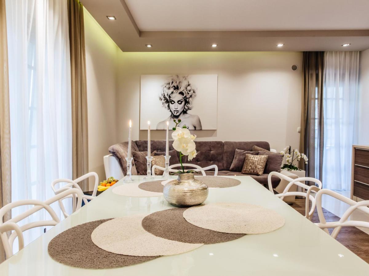 Apartament Sienkiewicza 12 *